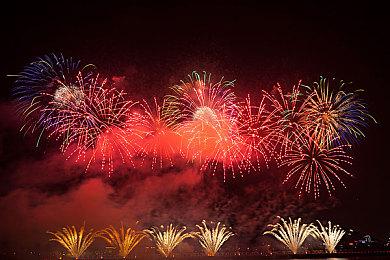 《战锤40K：混沌之门恶魔猎人》实机演示 战斗、机能介绍